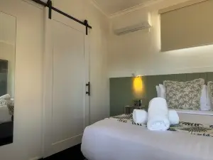 The Highlander Motel - 24HR Check IN