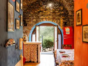 La Bouganville Rustico con Giardino