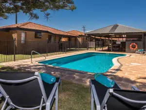 Geraldton's Ocean West Holiday Units & Short Stay Accommodation