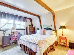 A-frame Cabin w/ Spacious Yard in Tellico Plains!
