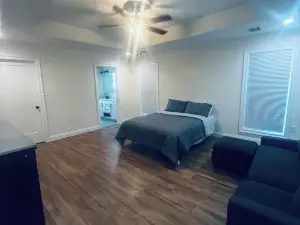 Three bedroom home in the center of Leesville