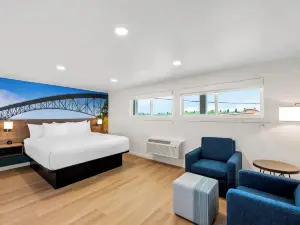 Clarion Pointe Mount Vernon - Burlington