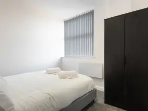 Stylish 1 Bedroom Apartment in Central Hull