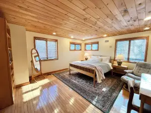 Spacious, unique home w/ mountain views. Enjoy pool in summer, skiing in winter!