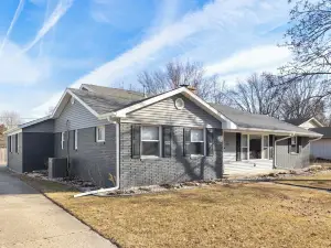 Family-Friendly home in Rochelle, IL