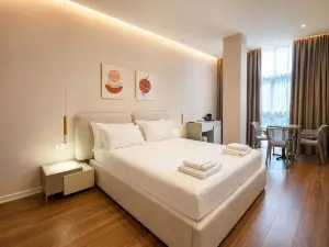 Sunset Boulevard Rooms