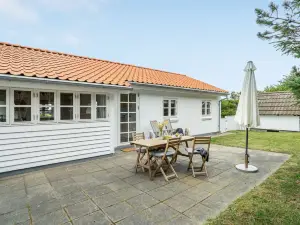 "Meindor" - 350m from the Sea
