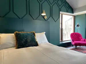 The Rooms at Firecastle