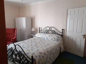 House in Historic Village - Sleeps 6