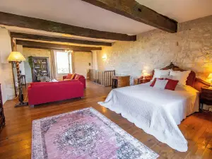The Logis de la Bastide