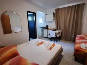 Apartments Dalmatin