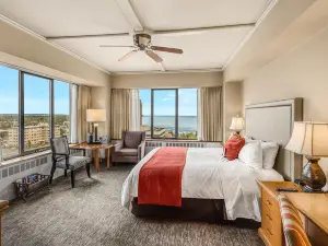 The Hotel Captain Cook