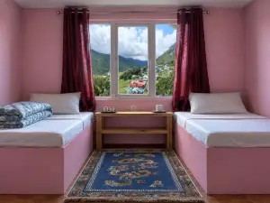Valley View Lodge & Restaurant