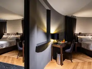 DAM Boutique Hotel & Restaurant