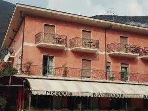 Hotel Belvedere