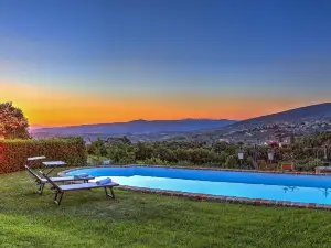 San Rocco 4, Emma Villas