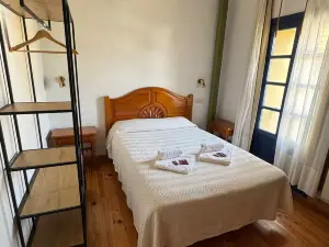 Hotel Cuevas Del Mar