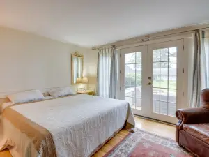Lakefront Bristol Vacation Rental - Hike and Ski!