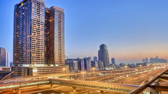 Mercure Dubai Barsha Heights Hotel Suites And Apartments