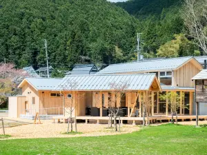 Wood Villa Shigura