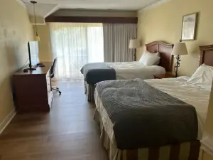 Book A Piece of History at Kingsmill Resort in Williamsburg Virginia!