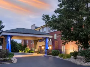 Holiday Inn Express CORYDON by IHG