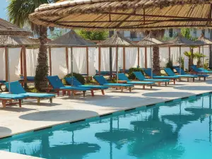 Kraal Hotel Vlore