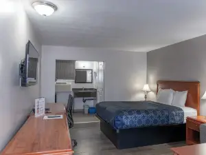 Aquarius Motel