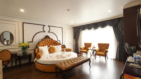 Royal Van Phu Hotel
