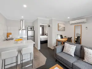 Fawkner Executive Suites & Serviced Apartments