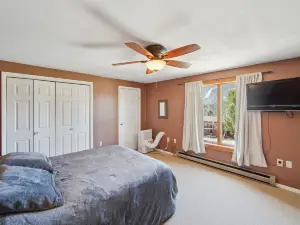Hawkeye 21e - Spacious Townhome For Families 2 Bedroom Townhouse by The Summit at Gore Mountain