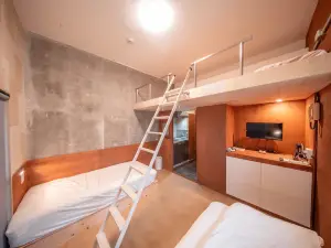Plus One Fujisaki No cleaning fee, 5 min walk from Fujisaki station! Low cost room