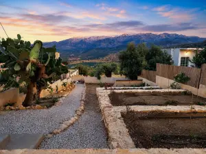 Haroupaki 5min to beach 1 BD 2PL 1BA