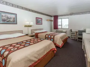 Super 8 by Wyndham Morris