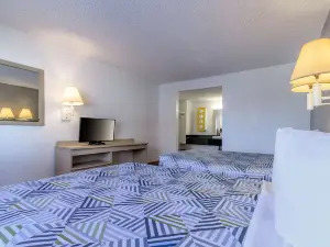 Motel 6 Hayward, CA- Silicon Valley Gateway