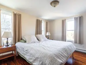 Cozy Easy Access to the Best of the Hudson Valley