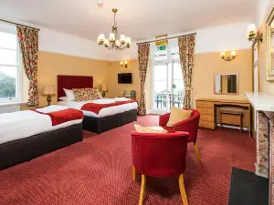 Cliffden Hotel