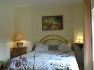 로지 르 마누아 드 라 포레리