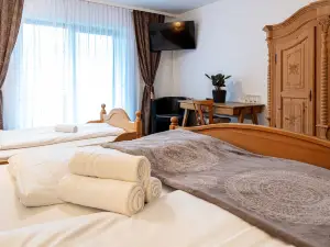 Hotel Alte Innbrücke - Neuhaus am Inn