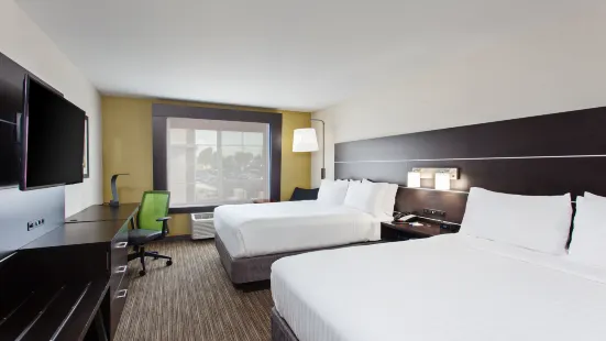 Holiday Inn Express & Suites Oakland-Airport