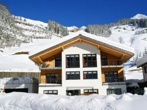 Alpina Appartements