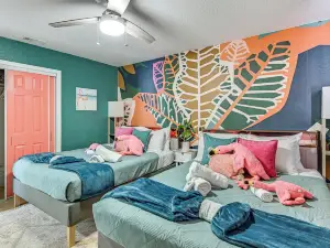Outdoor Oasis & All-ages Fun! Gulf Coast Getaway