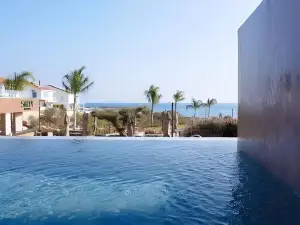 Cavo Zoe Seaside Hotel