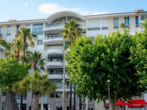 Mercure Saint Raphael Centre Plage