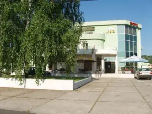 Motel Lav