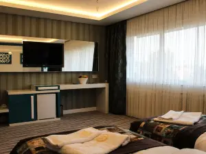Grand Bursa Hotel