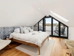 Ultra Marine - Large Roof Terrace, Sea Views