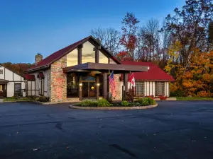 Red Roof Inn & Suites Hazleton
