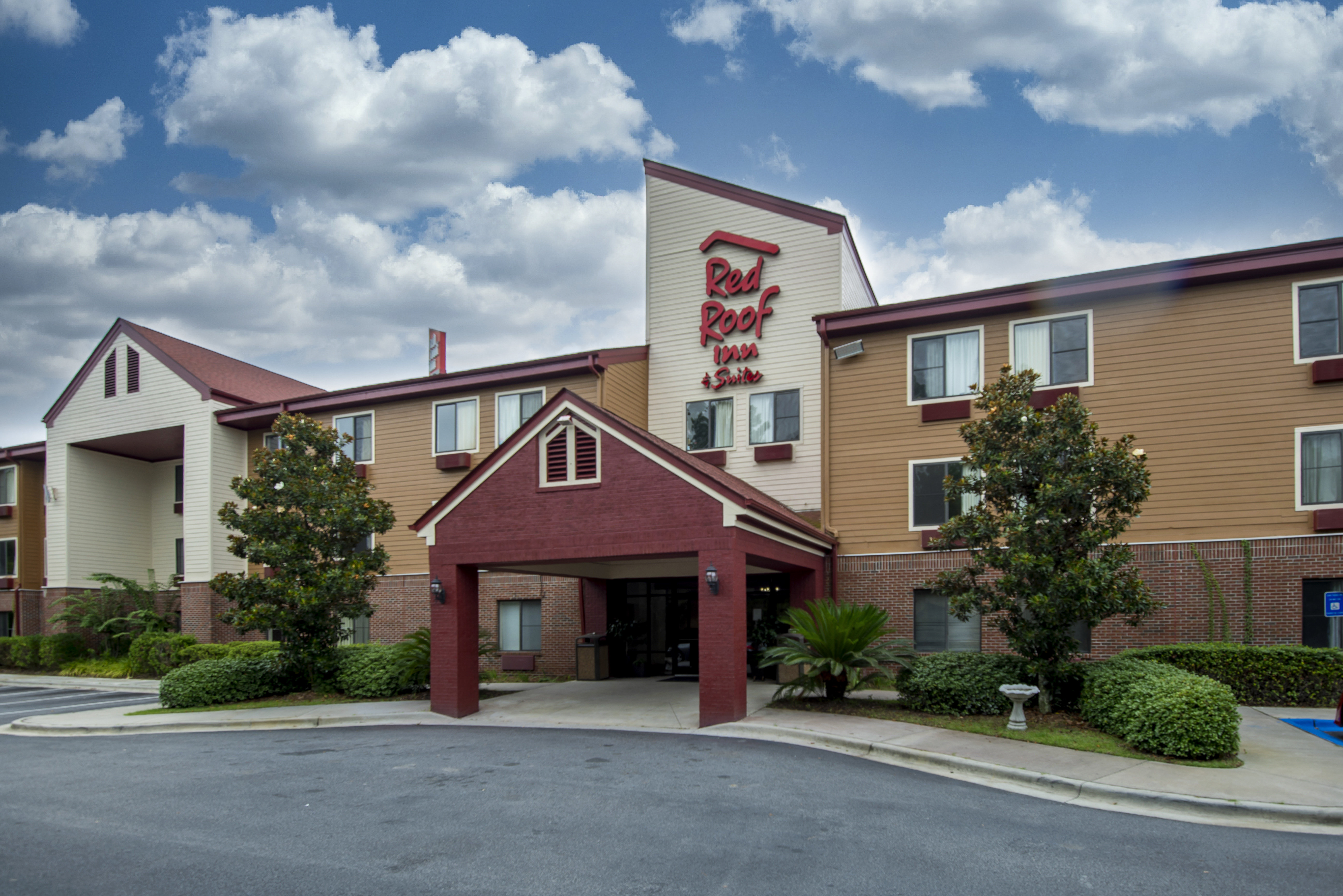 Latest Red Roof Inn & Suites Savannah Airport Map,Address, Nearest Station  & Airport 2023 