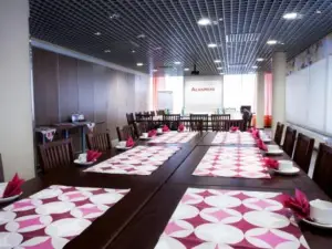 Hotel Alvariini
